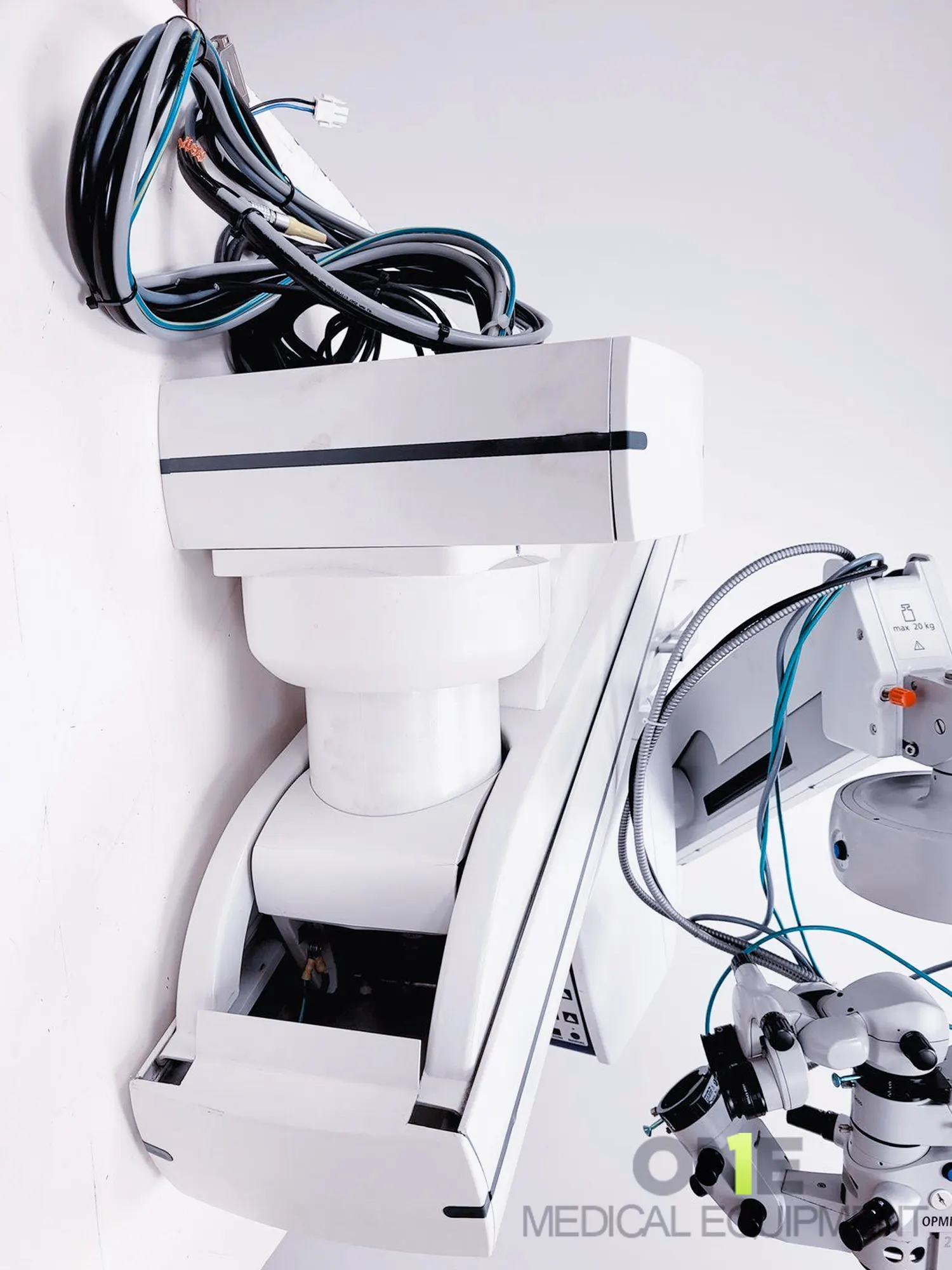 Best-deals-OPMI-VISU-210-S8-Surgical-Microscope