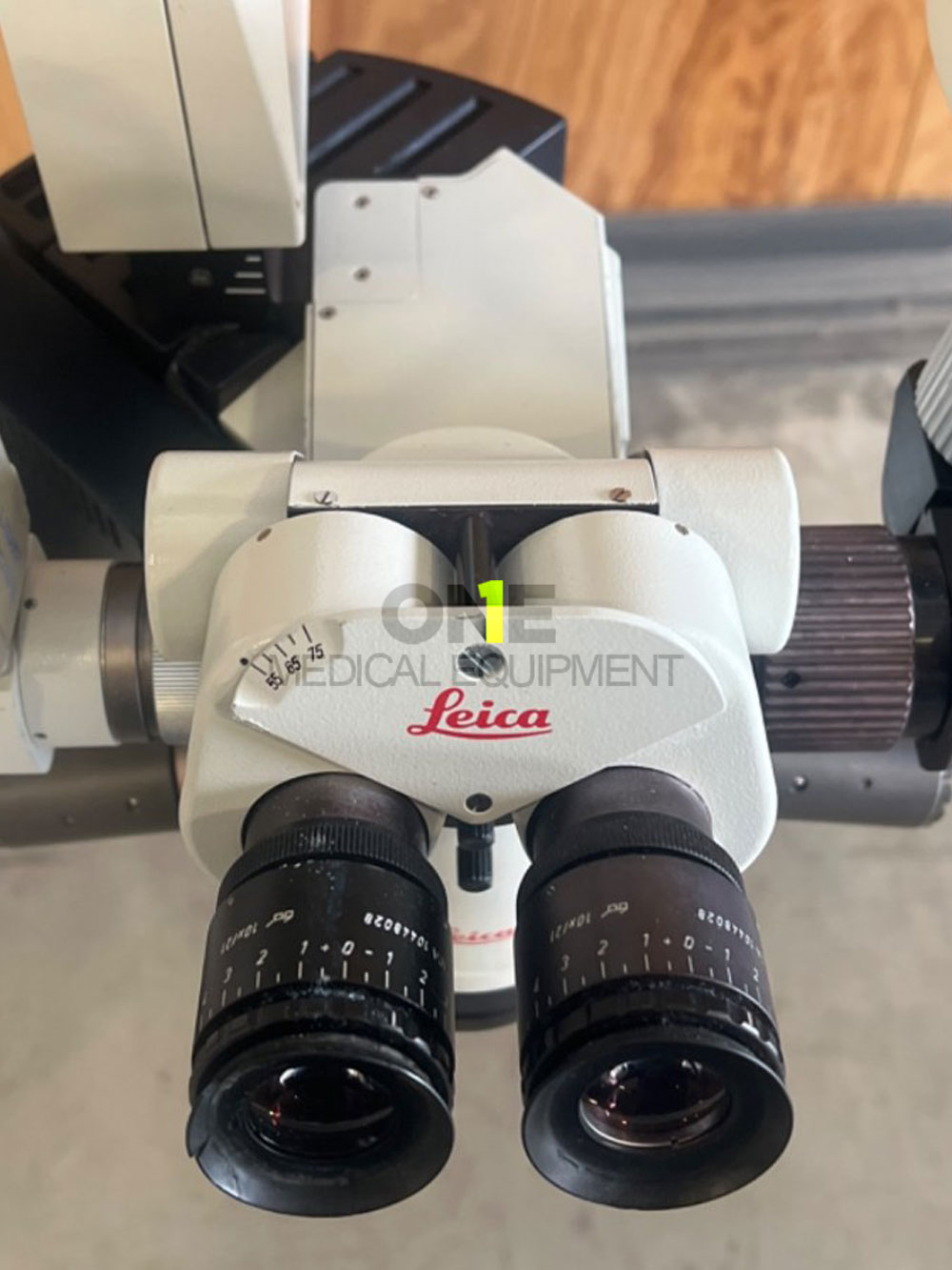 Buy-Leica-M820-F19-Surgical-Microscope-Price